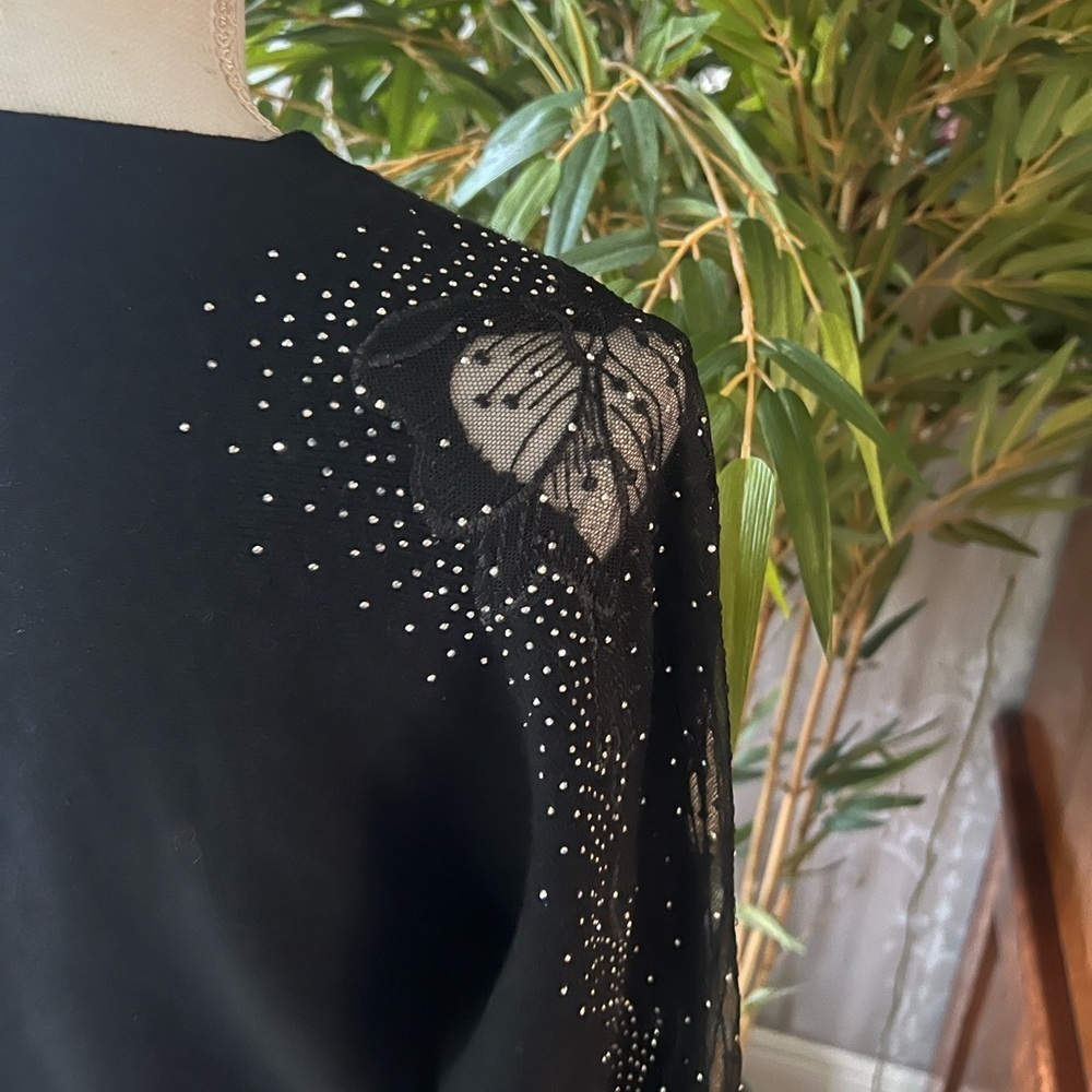Sweet Rain ladies, Black, crewneck, lacy sleeve sweater small NWOT - Picture 8 of 15